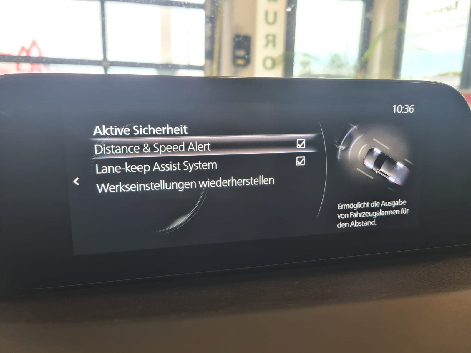 Fahrzeugabbildung Mazda 3 / NAVI / 1. Hand / 8-fach-bereift / BOSE