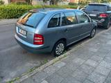 Skoda Fabia 1.4 Automatik Rückfahrkamera K... - Skoda Fabia aus 2002: 1.4