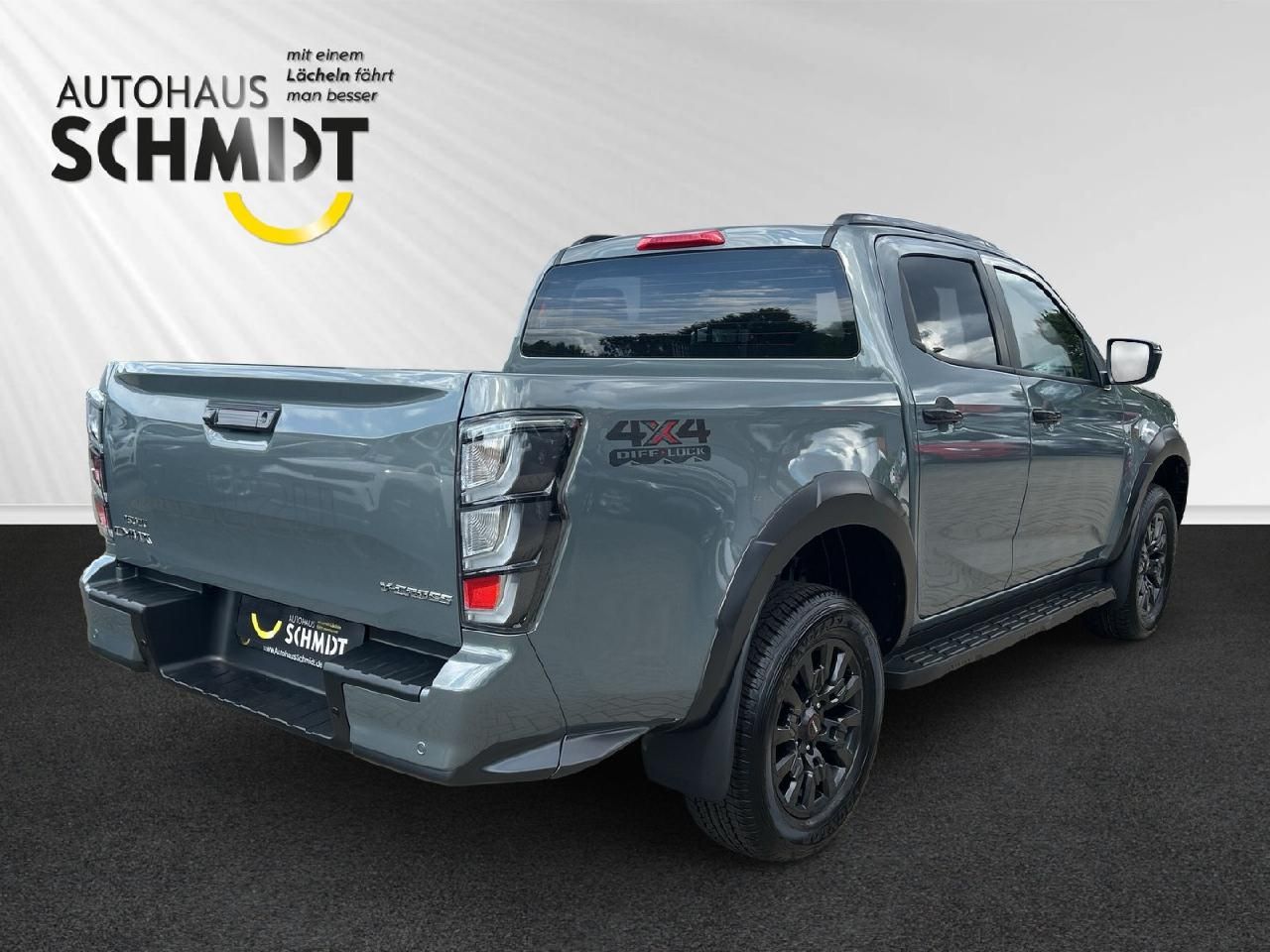 Fahrzeugabbildung Isuzu D-Max Space Cab 4WD V-CROSS 2,2