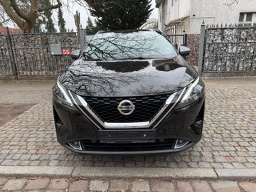 Nissan Qashqai - 1