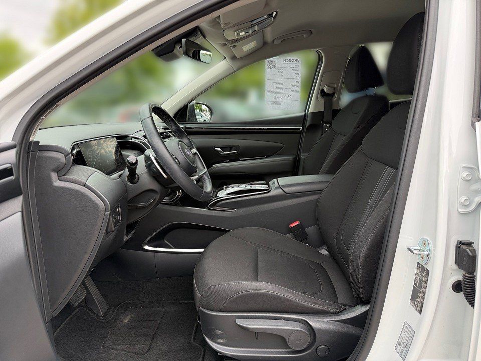 Fahrzeugabbildung Hyundai TUCSON HEV 1.6T TREND 1HD GARANTIE ASSIST-P ELHK