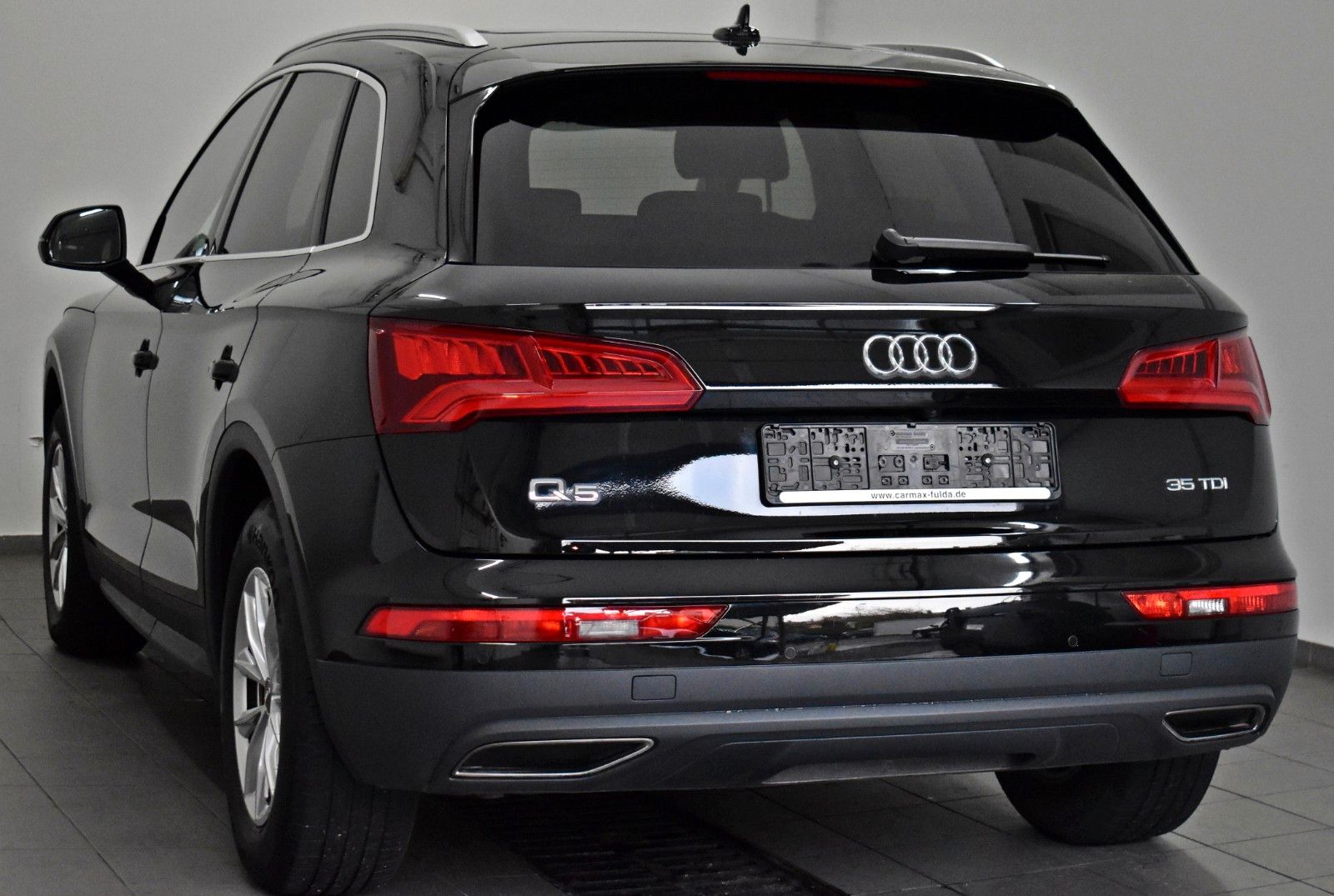 Fahrzeugabbildung Audi Q5 35 TDI Leder,Navi,LED,SH,Kamera,Panorama