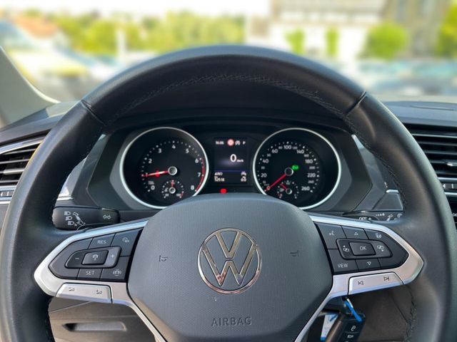 Tiguan Move 1.5 TSI DSG LED Navi AHK Sitzheizung