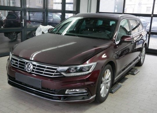 Volkswagen Passat Variant 2.0 TDI Highline R Line AHK LEDER