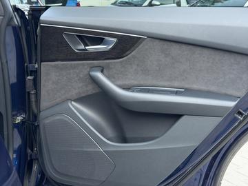 صورة مصغرة 37 لـ 2018 AUDI Q8