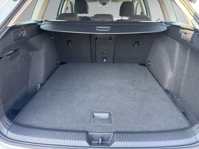 Golf VIII Variant 2.0 TDI AHK+ACC+NAVI+LED+SIHZ+