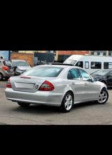Mercedes-Benz Mercedes benz W211  e200 tel 01777854336 - Mercedes-Benz E 200: Limousine, W211