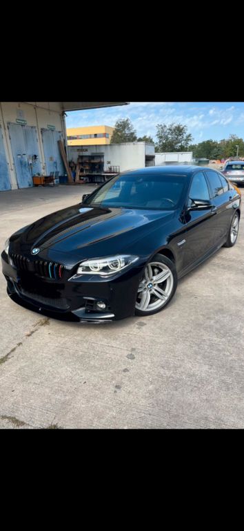 Image of BMW 530