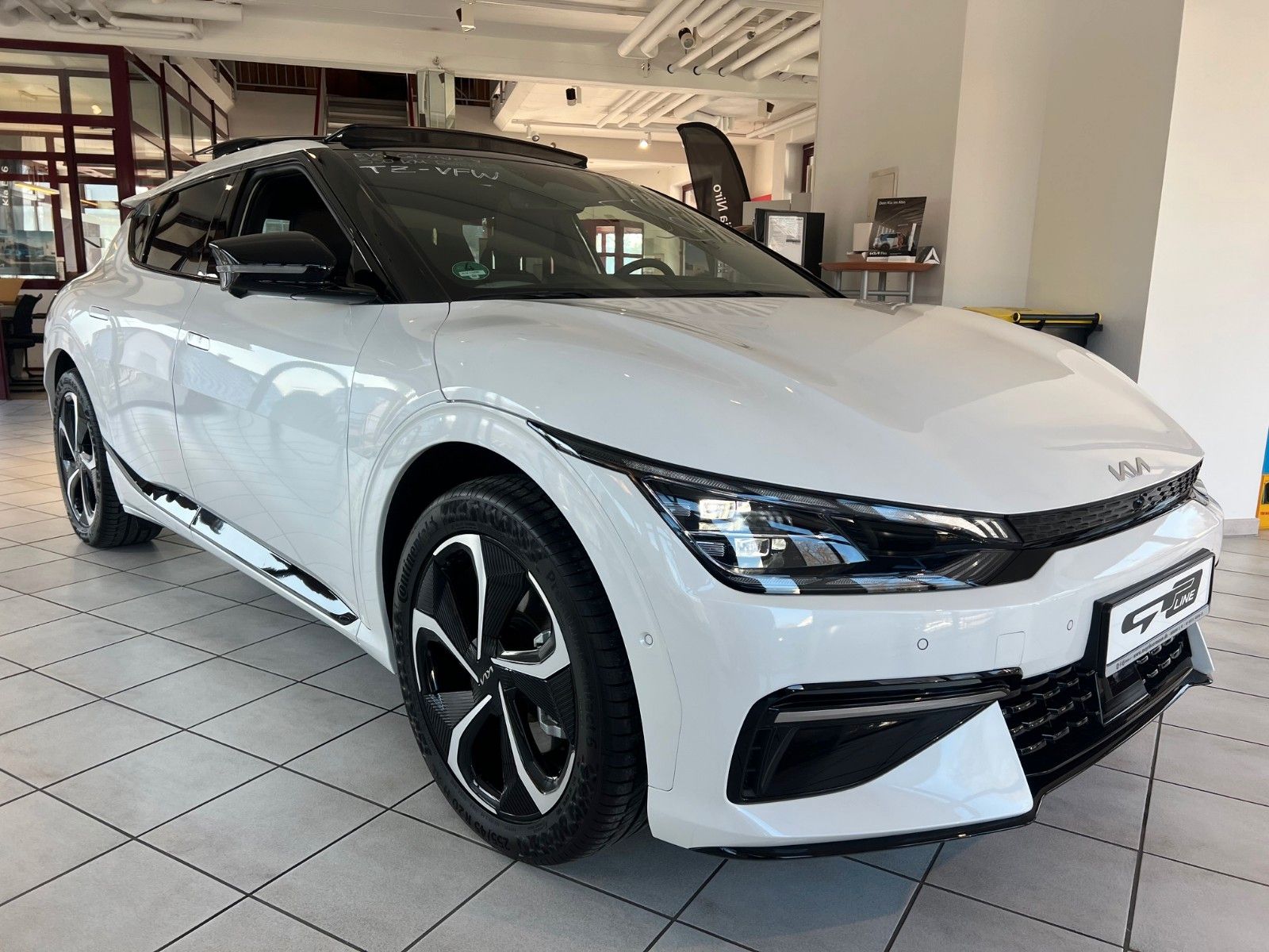 Fahrzeugabbildung Kia EV6 GT-Line 2WD 229PS GLASDACH P5 P6 P7 WP