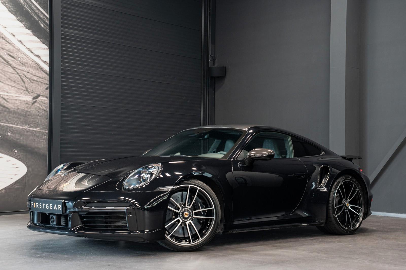 Porsche 911 Turbo S Carbon Keram Burmester Lift Nacht
