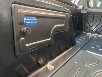 Dacia Duster Pickup Full Hybrid 150 ECO-G 4x4 Allrad