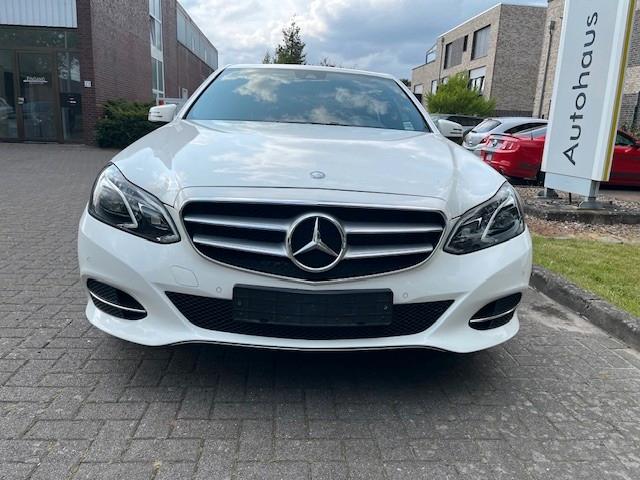 Mercedes-Benz E 220 CDI Limousine BlueEfficiency Avantgarde LH