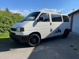 Volkswagen VW T4 Caravelle 2.4 D Camper/Van LKW-Zulassung