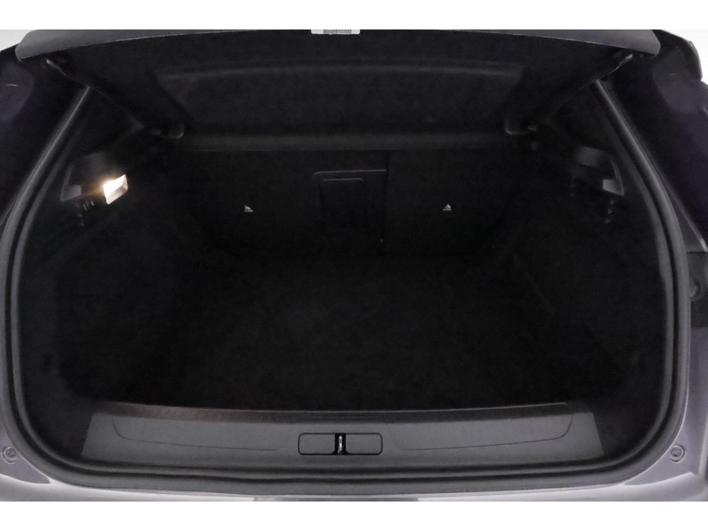 DS Automobiles DS4 1.2PT Aut.130 Etoile Alcantara+LED+HUD+TEMPO