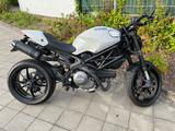 Ducati Monster 696+ - DUCATI VON 501 BIS 750 CCM