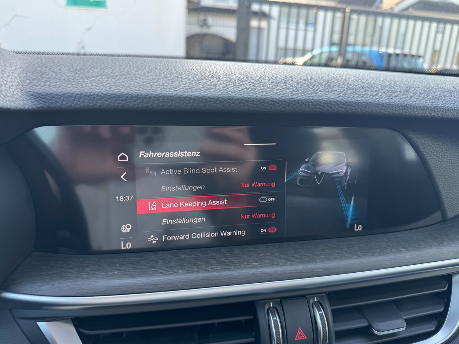 Fahrzeugabbildung Alfa Romeo Stelvio Ti Q4/MEMORY/NAVI/KAMERA/ACC/KLIMA