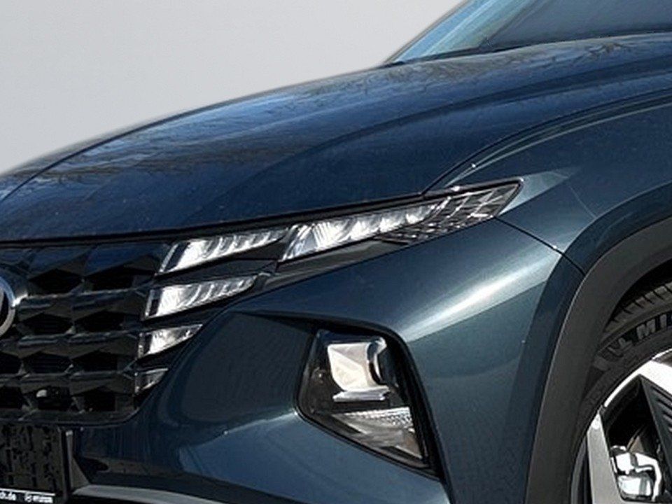 Fahrzeugabbildung Hyundai TUCSON PHEV 1.6T 6AT 4WD NAV/FUNK-P 1HD GARANTIE