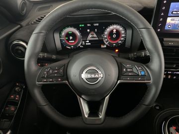 Nissan Juke N-DESIGN 1.6 HYBRID 143 PS AUTOMATIKNAVI