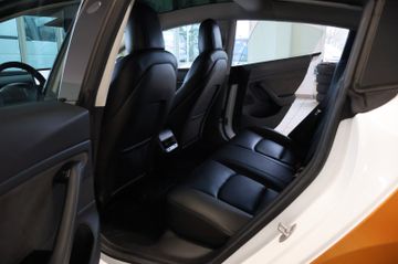 Tesla Model 3 Performance Dual AWD