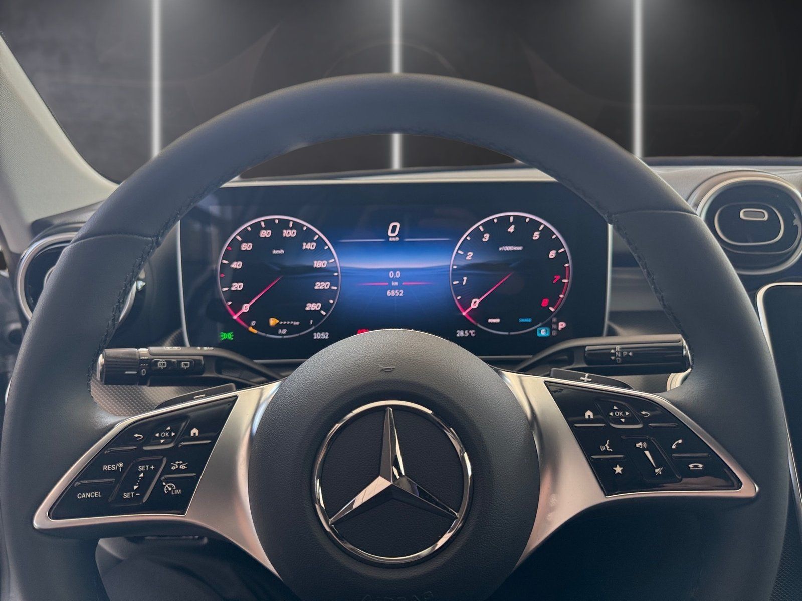 Fahrzeugabbildung Mercedes-Benz C 180 T Avantgarde*Kamera*LED*Easy-Pack*CarPlay*