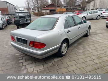 Mercedes E 200 - 6