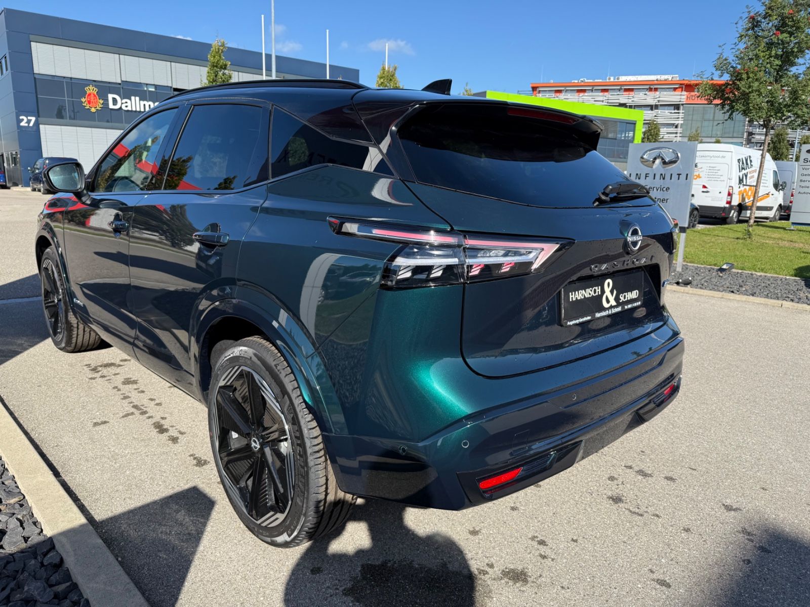 Fahrzeugabbildung Nissan Qashqai N-Design e-Power - Alcantara
