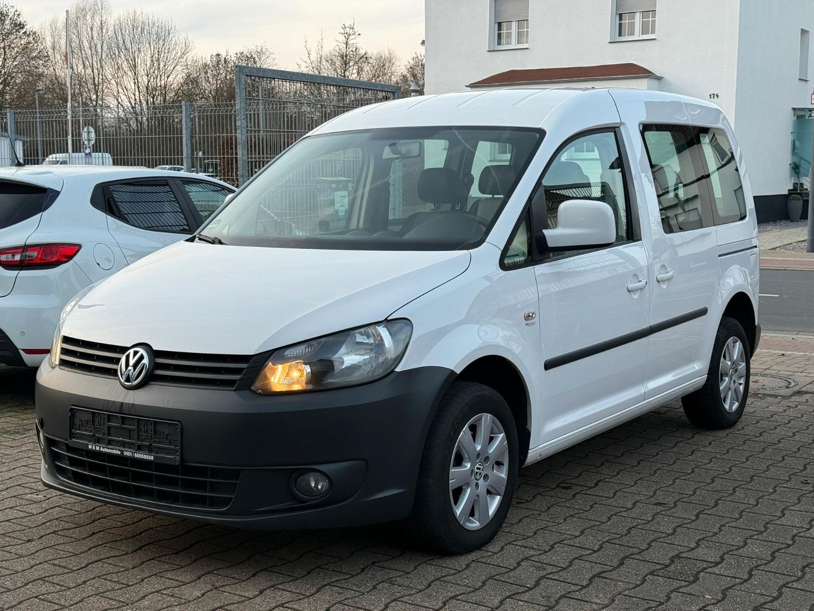 Volkswagen Caddy 1,6 TDI Trendline AHK Scheckheft Leder