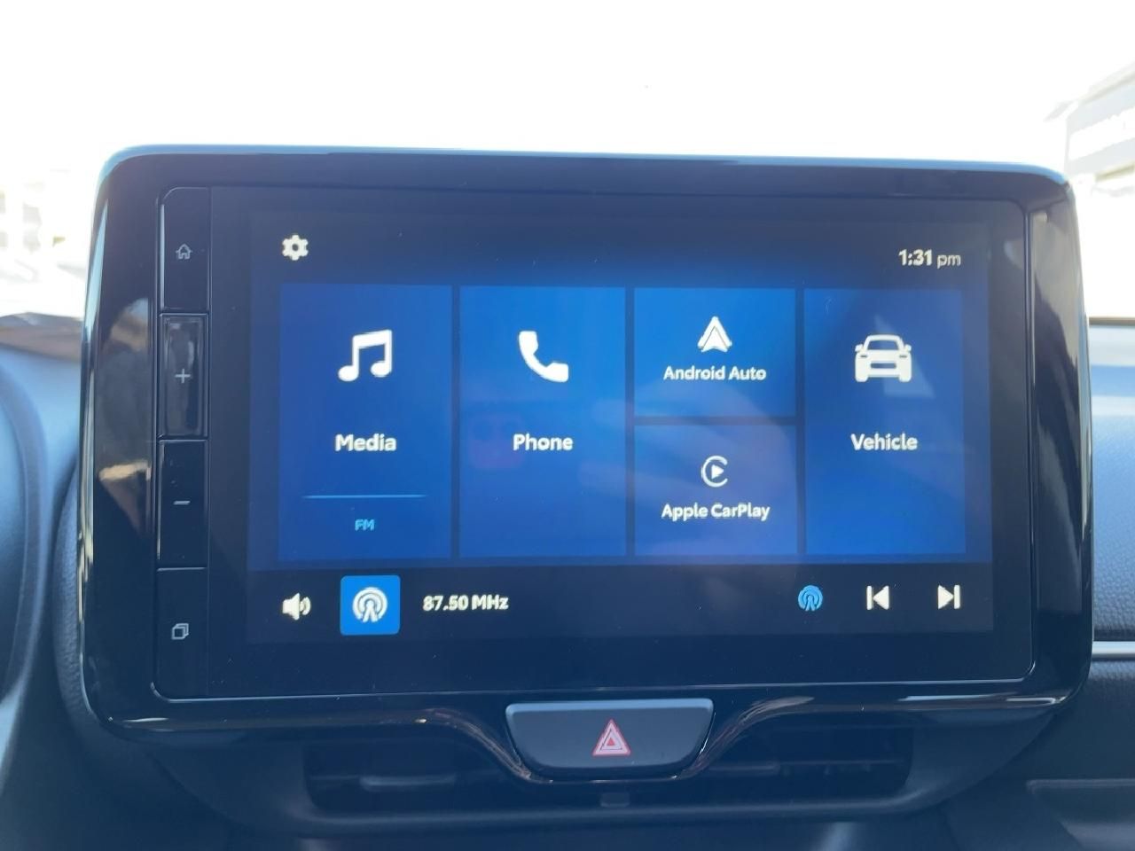 Fahrzeugabbildung Toyota Yaris Hybrid 116 PS Teamplayer