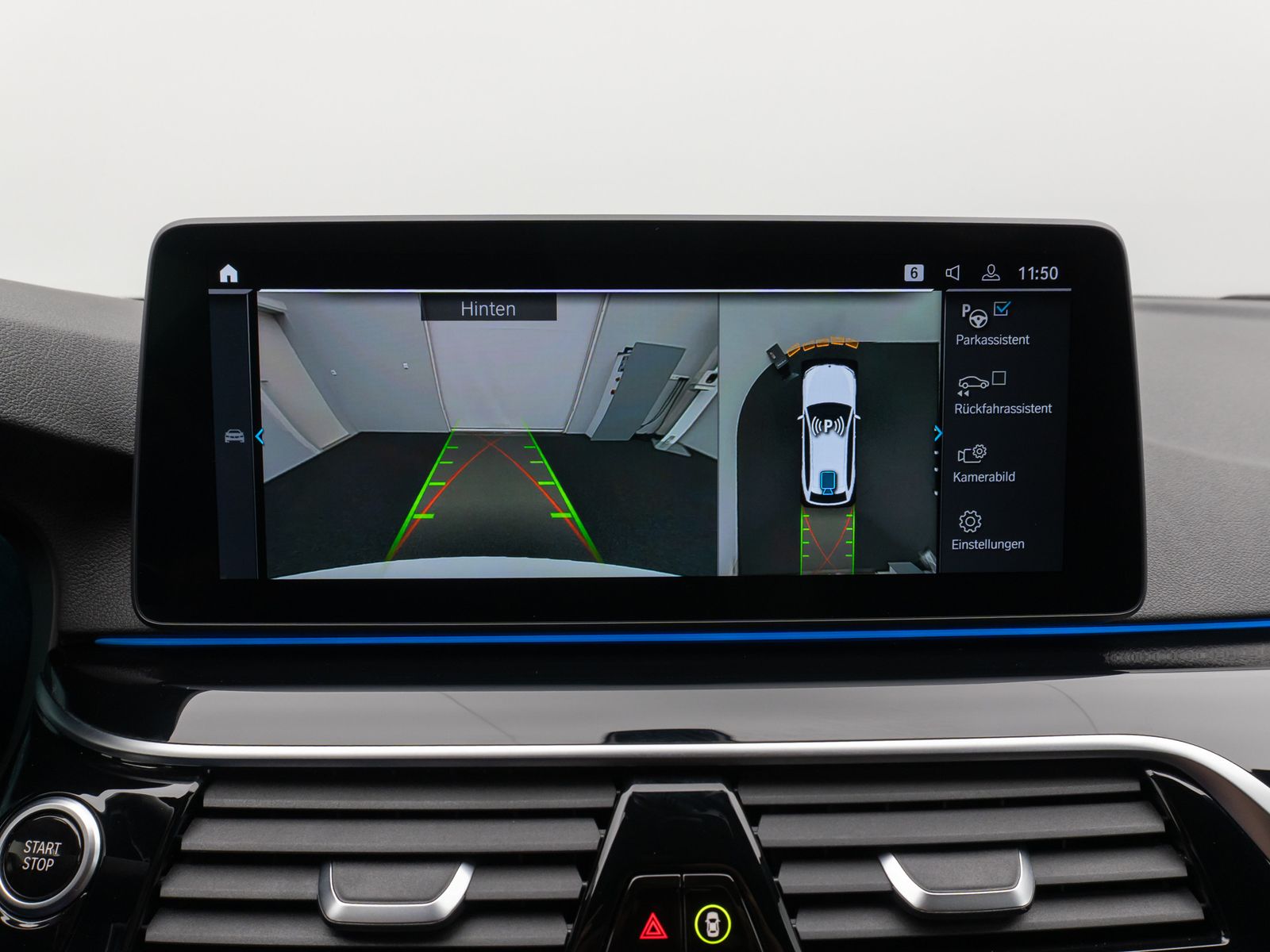 Fahrzeugabbildung BMW 530e xD M Sport 360°Laser HUD DAB H/K AHK Komfor