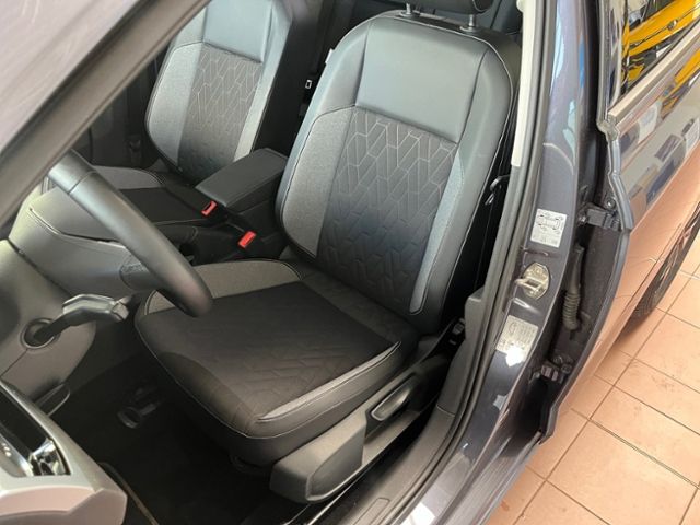 Fahrzeugabbildung Volkswagen Polo 1.0 TSI GOAL LED NAVI KLIMAAUTOMATIK GJR
