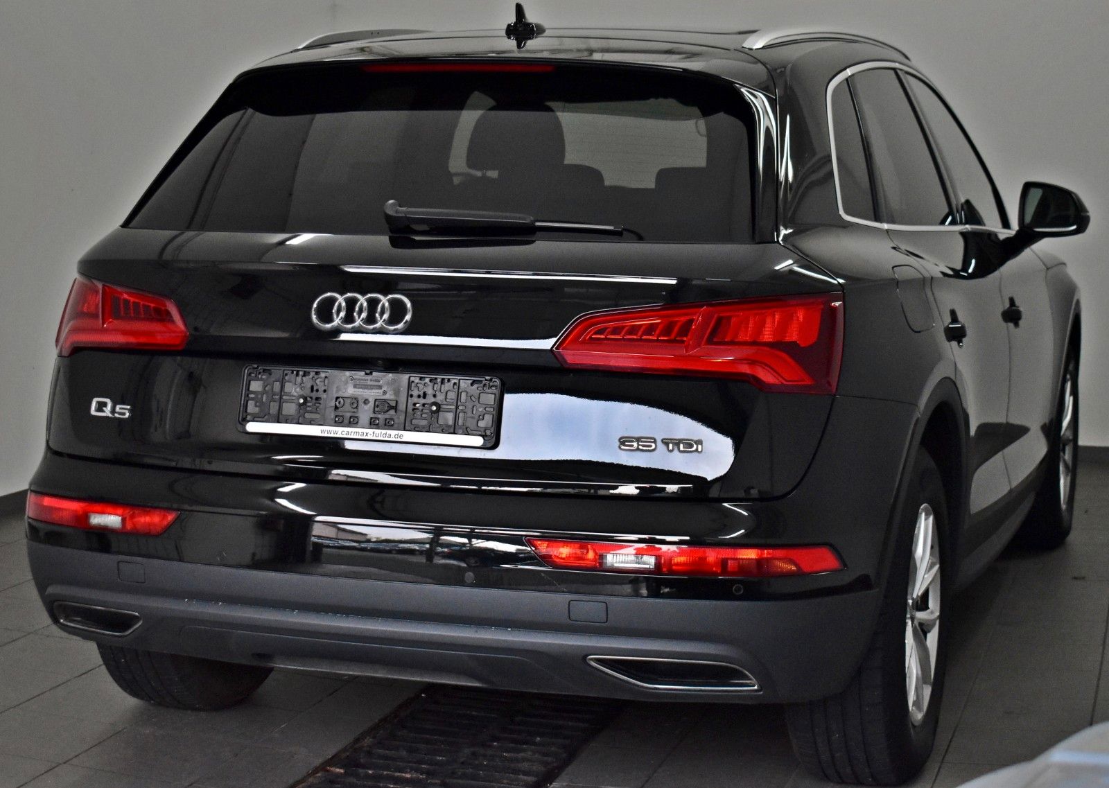 Fahrzeugabbildung Audi Q5 35 TDI Leder,Navi,LED,SH,Kamera,Panorama