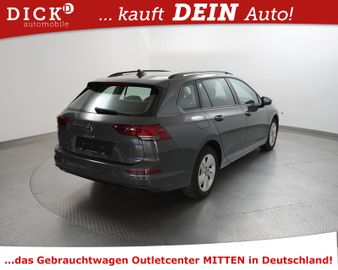 Volkswagen Golf - 8