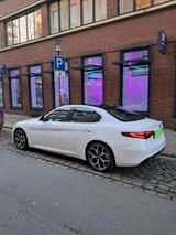 Alfa Romeo Giulia 2.0 Turbo 15 000km!!!!!!! - Alfa Romeo in Bielefeld