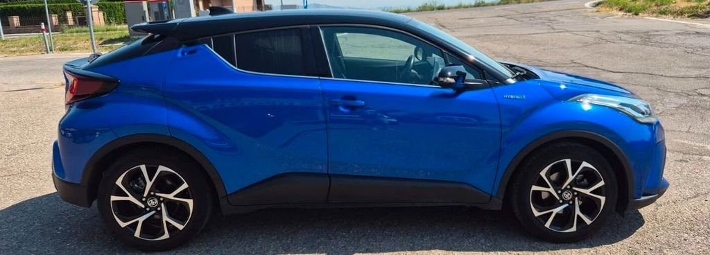 Image of Toyota C-HR