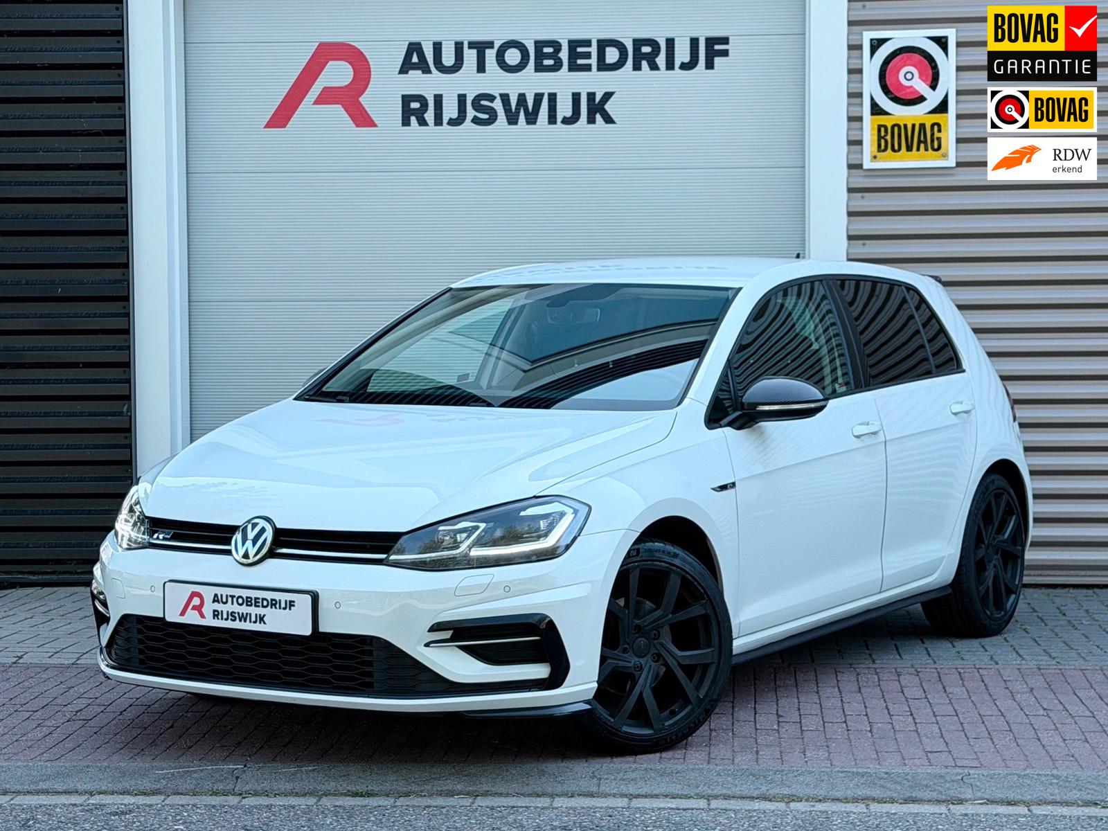 Volkswagen Golf 1.5 TSI Highline Business R Virtual/AppleCa