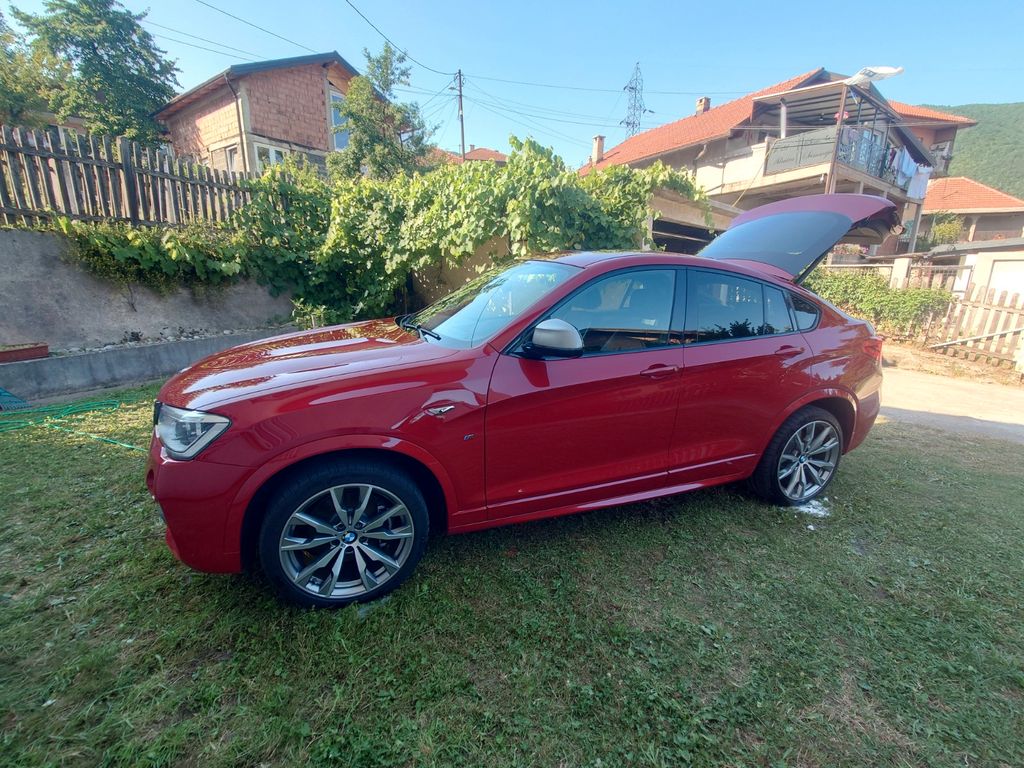 Image of BMW X4 M40