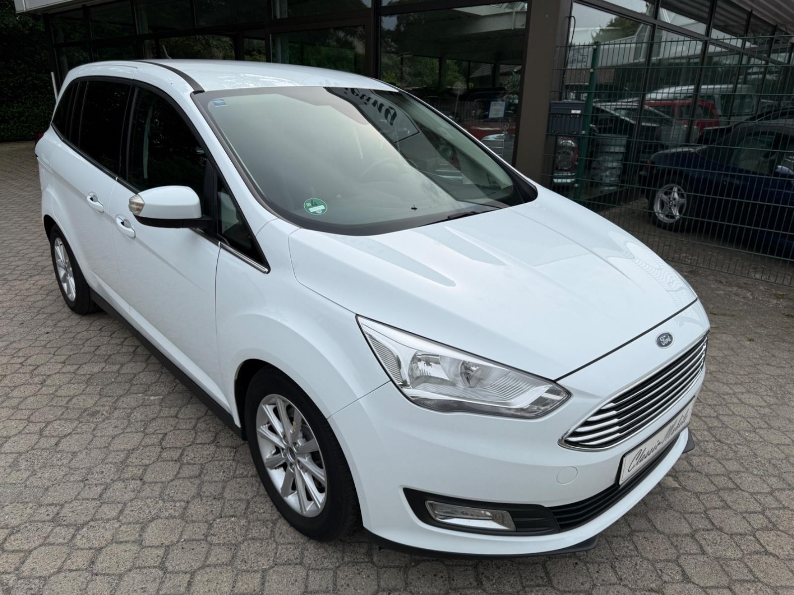 Ford Grand C-MAX Titanium