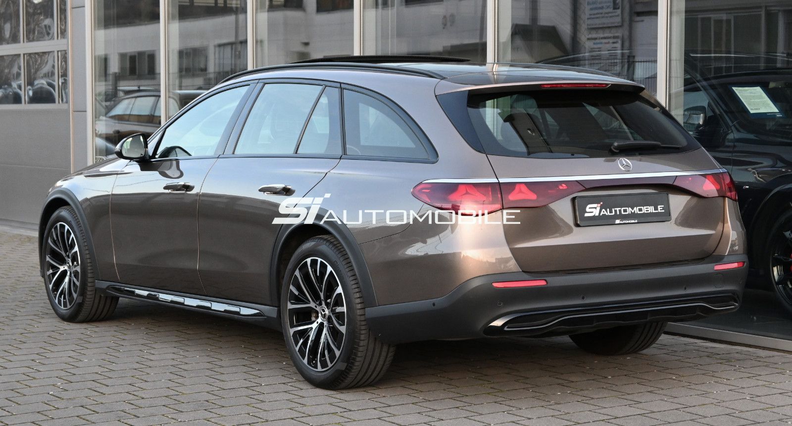 Fahrzeugabbildung Mercedes-Benz E 220 d 4M T All-Terrain °PANO°SITZKLIMA°STANDHZ