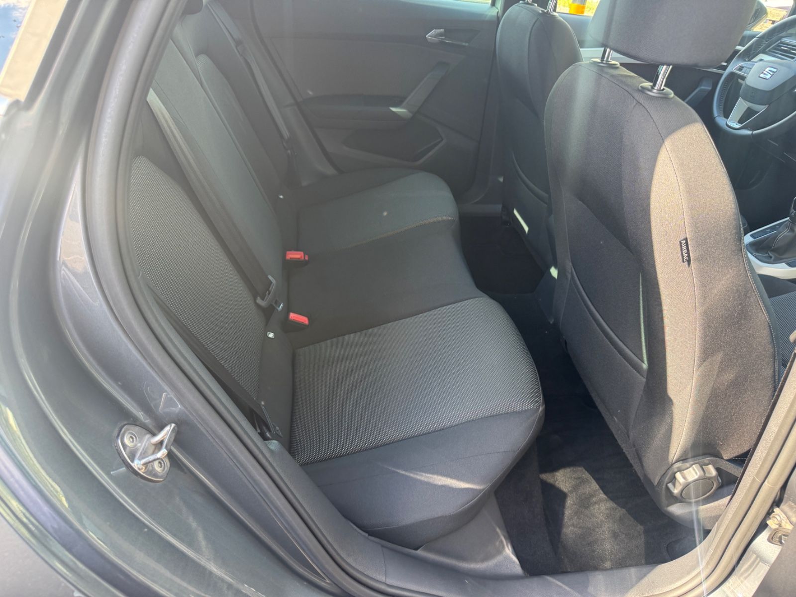 Fahrzeugabbildung SEAT Arona Xcellence LED+Navi+ACC+Lane