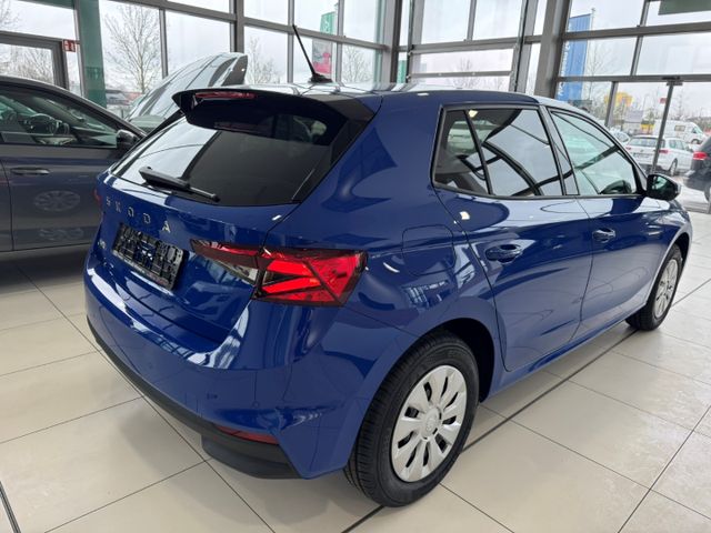 Fabia Essence 1.0 SHZG*Klima*PDC*LED*4-Türen