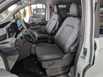 Ford Tourneo Custom Aut L1 Tit X 4WD Standheizung