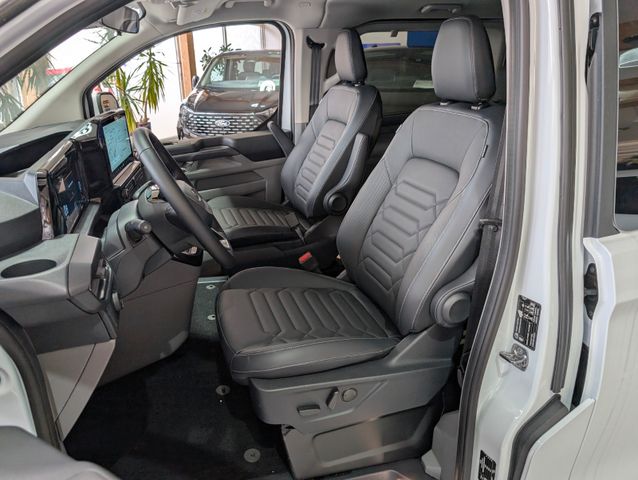Ford Tourneo Custom Aut L1 Tit X 4WD Standheizung