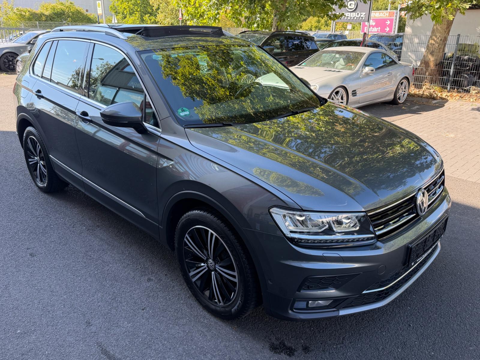 Volkswagen Tiguan HighlinePANO~NAVI~DSG~VIRTUAL COCKPIT~LED
