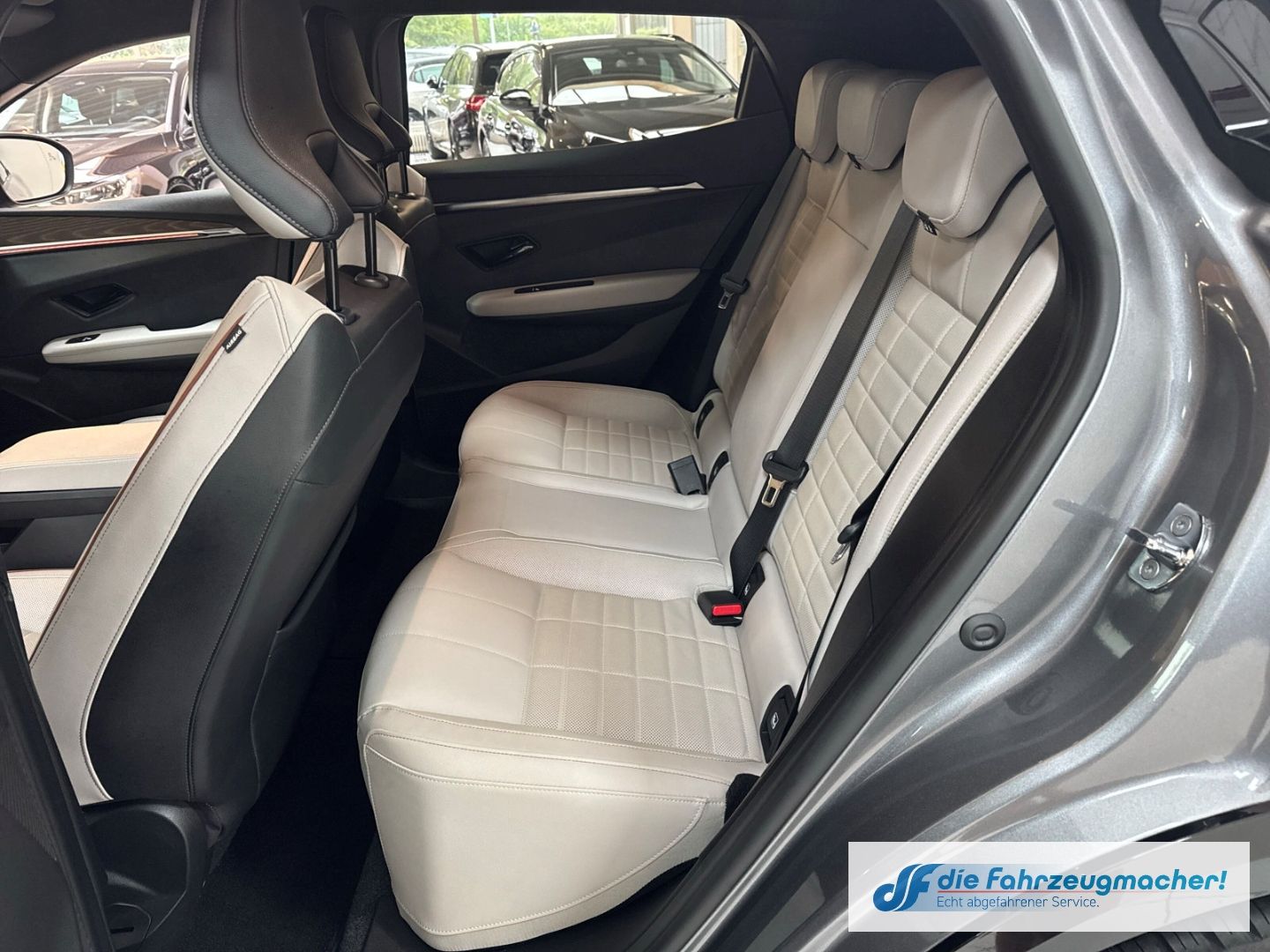 Fahrzeugabbildung Renault Megane E-Tech Electric Iconic EV60 220HP Digital