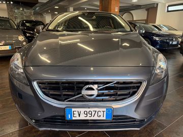 Volvo V40 - 2