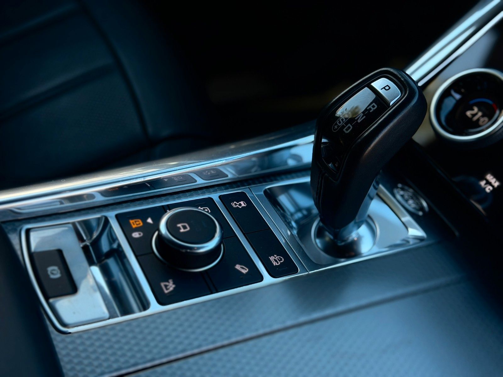 LAND ROVER Range Rover Sport Range Rover Sport HSE Dynamic 1-HAND/360°/AHK – Ansicht 31