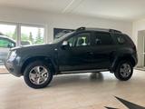 Dacia Duster 1.6 SCe Laureate Media-Navi Parkhilfe - Dacia: Laureate