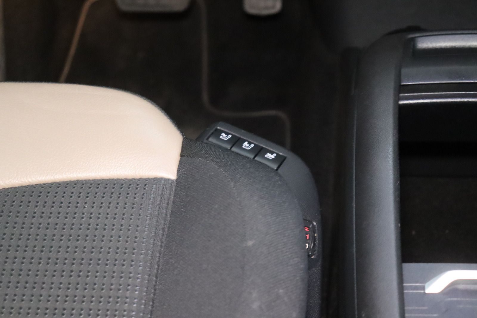 Fahrzeugabbildung Citroën Grand C4 Picasso 1.6 HDi Exclusive