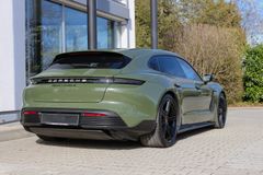 PORSCHE Taycan Sport Turismo Turbo S / SURROUND / PDLS+