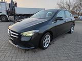 Mercedes-Benz B 250 Stye DCT  KAMERA SPUR PDC SHZ 3,5JGarantie